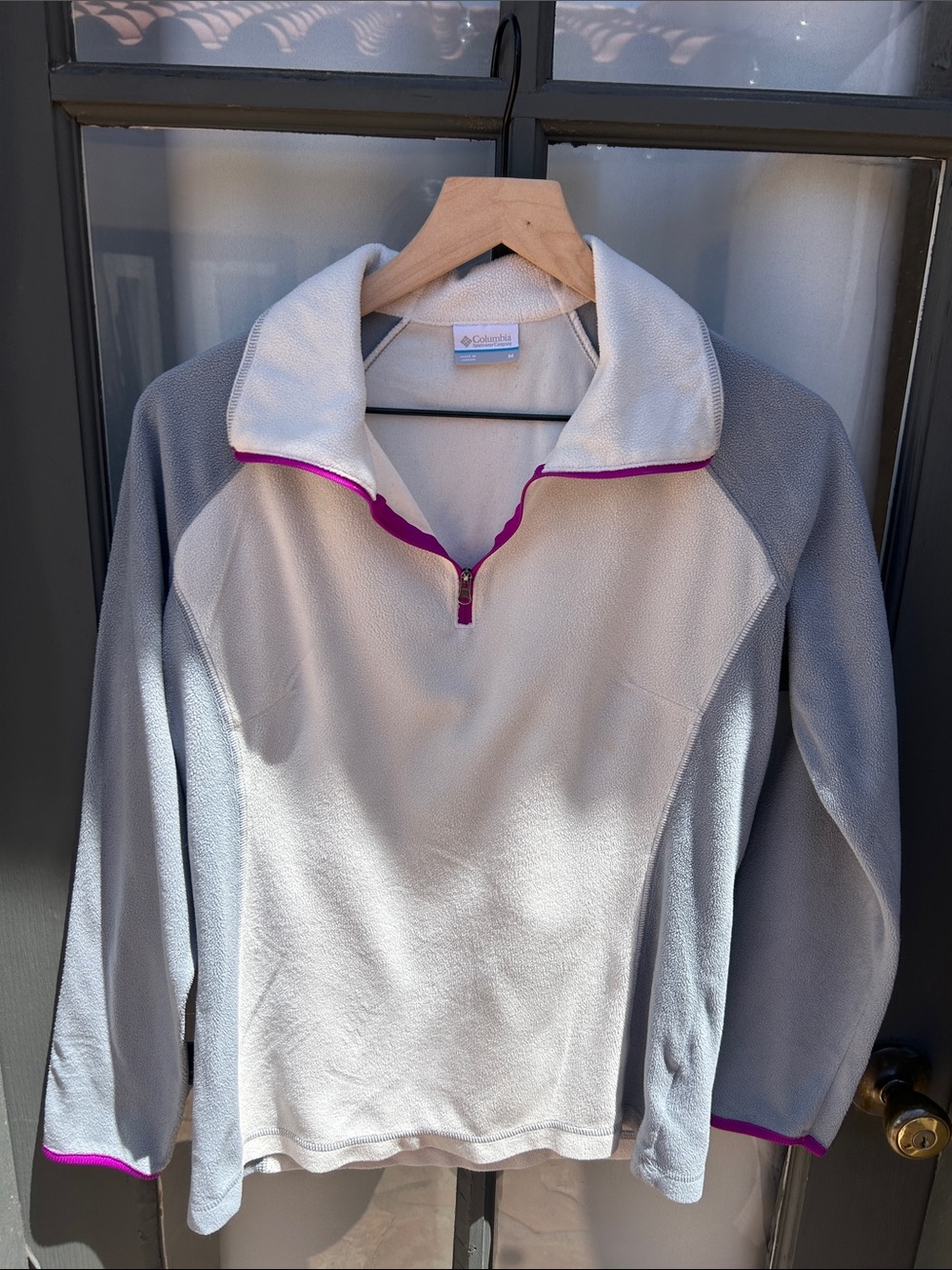 Columbia Cream & Light Gray Half-Zip Fleece Pullover with Purple Trim size S